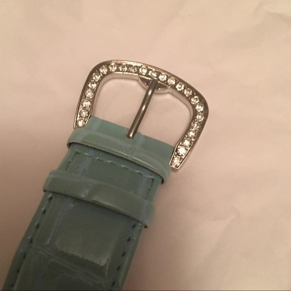 Time for two. - Picture 3 of 10